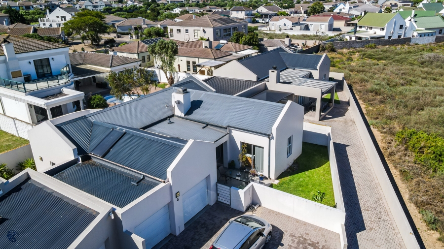 3 Bedroom Property for Sale in Villa Diamante Western Cape